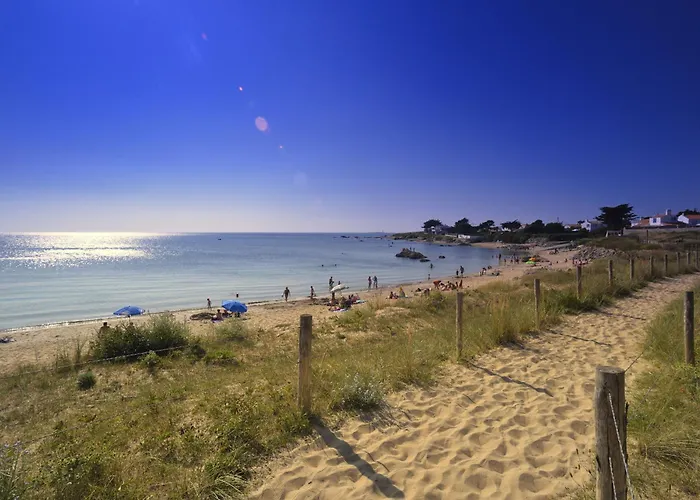 500 M De La - Jardin - Maison Pour 6 诺亚芒提亚